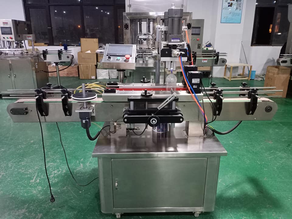 Automatic Plastic Cap Screw Capping Machines For Plastic Bottle Spray Pump