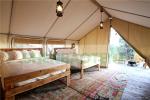 Steel Pipes Frame Luxury Tents For Resorts Canvans For Hotel Camping Customized