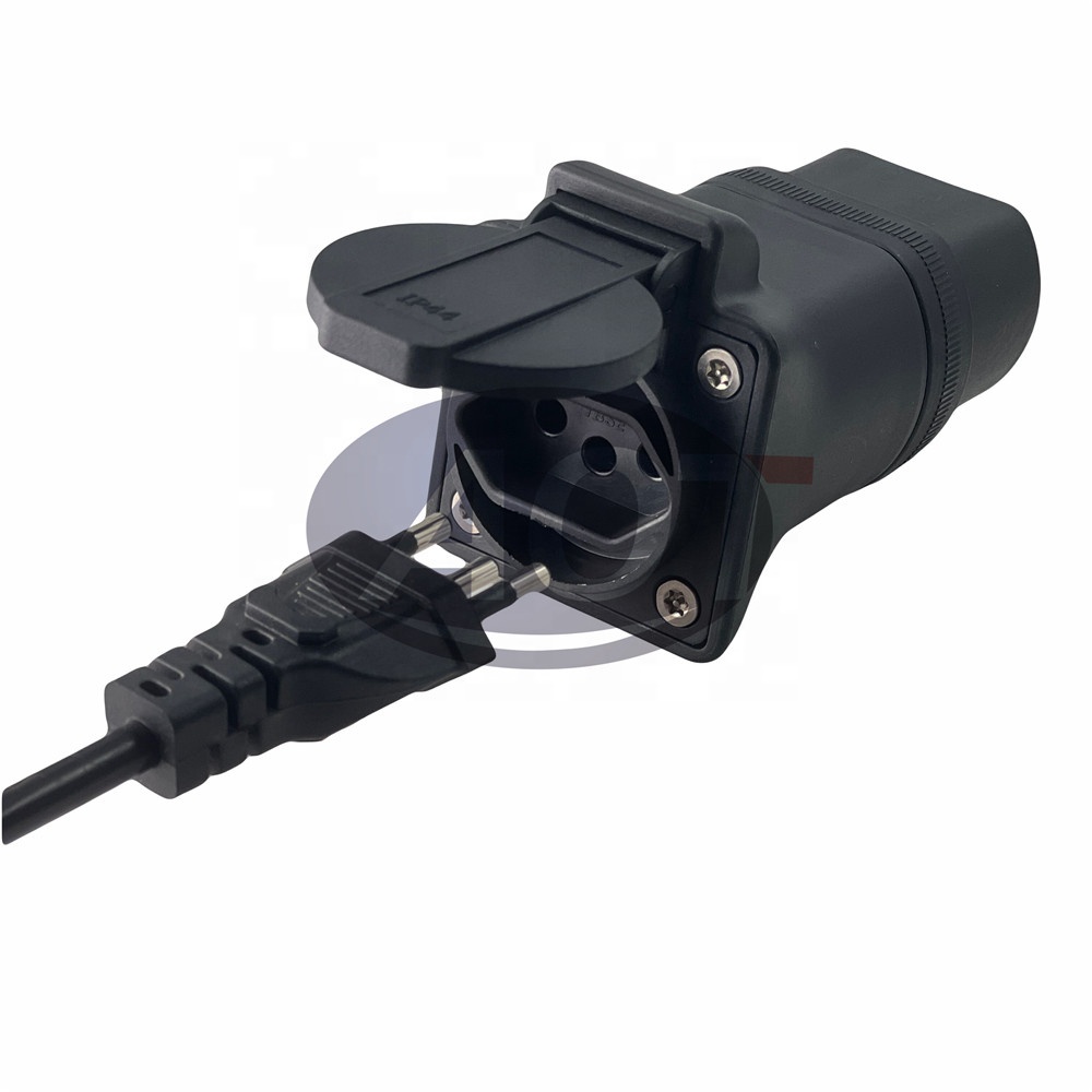 16A V2L EV Connector To Brazil Socket 3.6 KW Advanced V2L Discharge Type 2 Adapter For MG / Hyundai