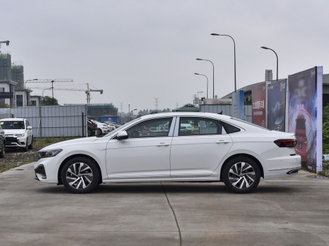 100% Electric Hybrid Sedans Plug In Hybrid Midsize 5 Seater Sedan