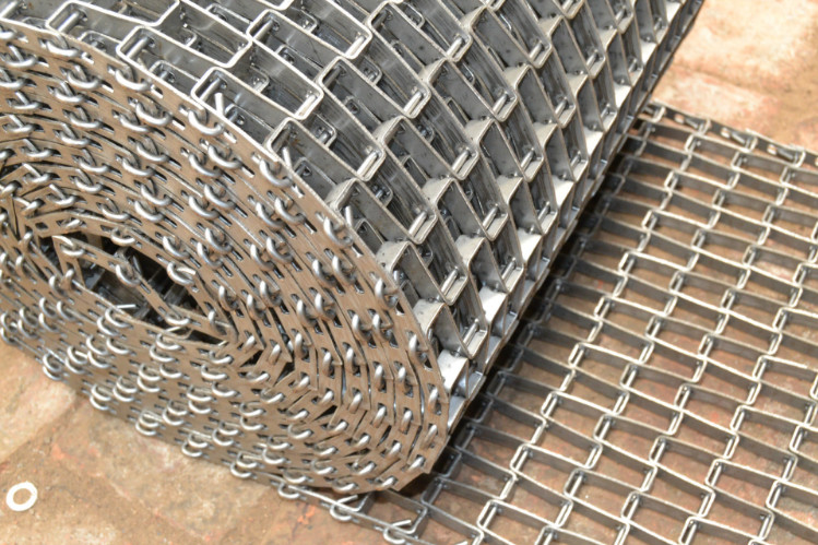 Metal Wire Mesh Heated Conveyor Belt , Transportion High Temperature Conveyor