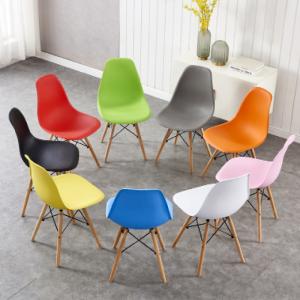 Quality 42*46*82cm PP Dining Chairs OEM With Wooden Leges wholesale