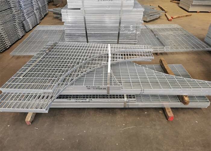 High Strength Platform Steel Grating 100mm Skid Proof Galvanised Walkway Mesh