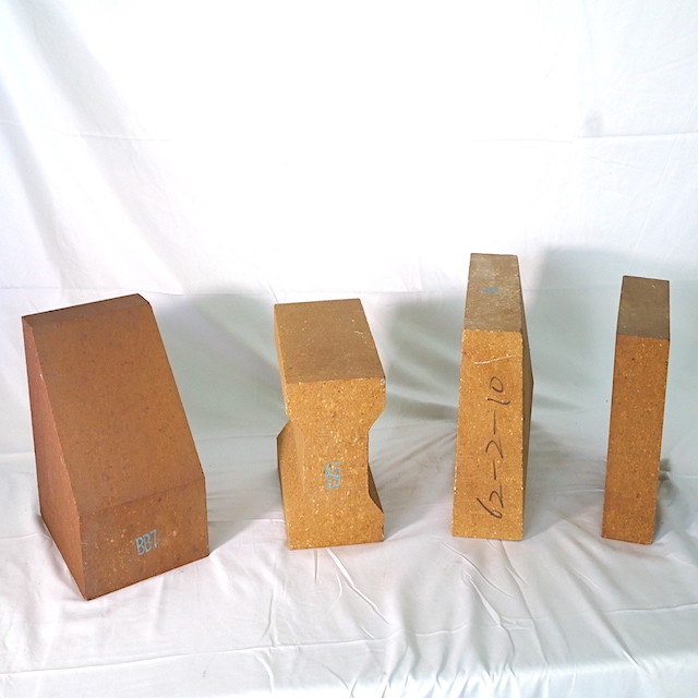 High Erosion Resistance Fire Resistance Magnesia Alumina Spinel Brick For Cement Rotary Kiln