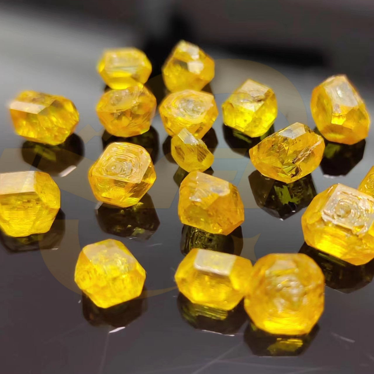 0.5-6ct Synthetic uncut diamond Yellow Hpht Rough Diamonds Synthetic Rough Uncut Diamond Price Per Carat lab grown diamond for jewelry yellow rough