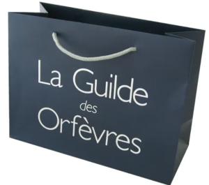 Quality Luxury Reusable Shopping Bag Customized Christmas Packaging Gift Bags Kraft Paper Bags wholesale