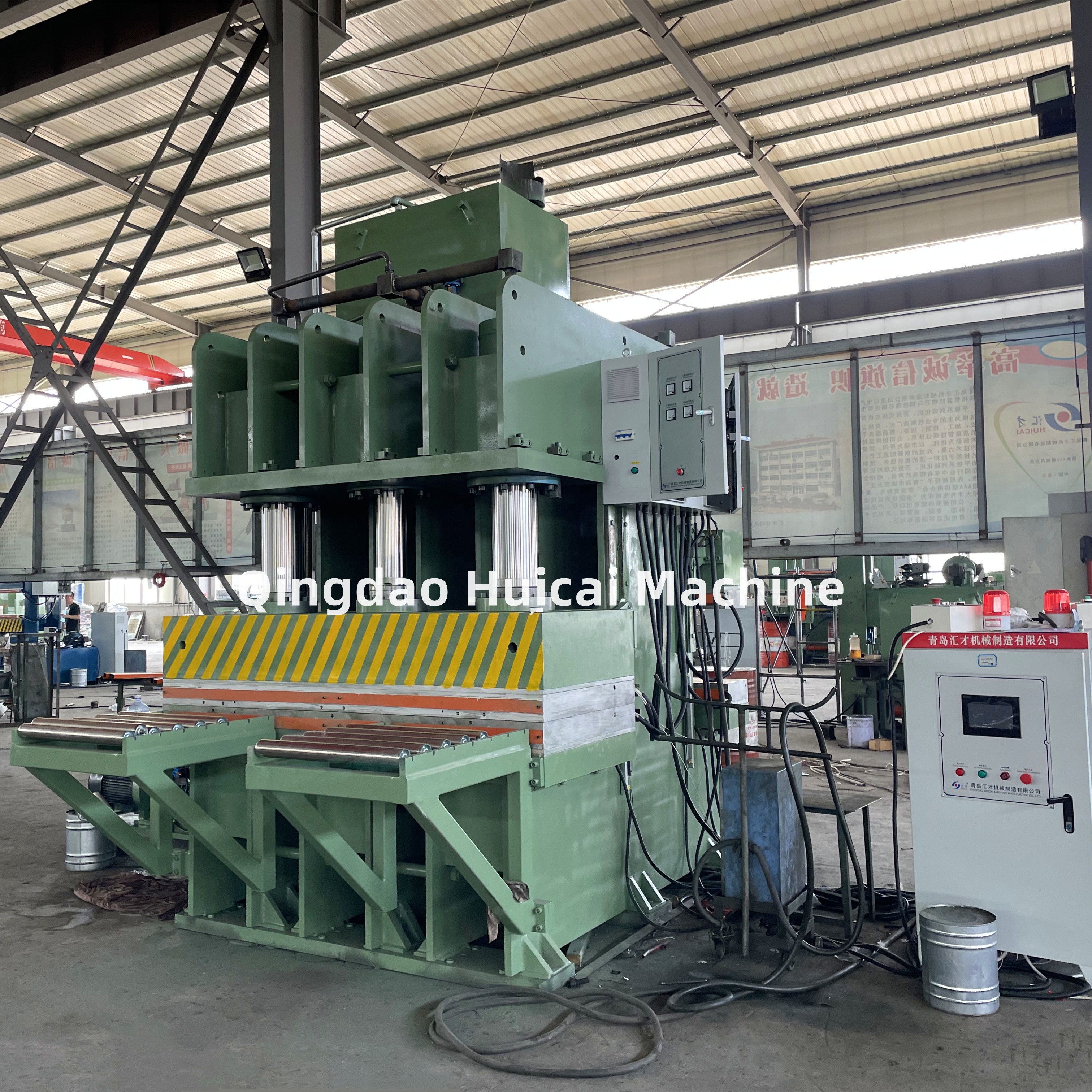 Manufacturing Plant Plate Vulcanizing Press for Jaw Ttyre Reconditioning Machine