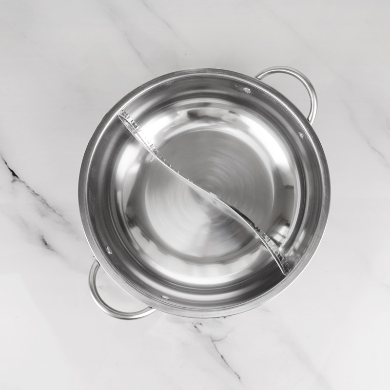 Long Service Life Kitchen Soup Pots Stainless Steel Material With Glass Lid