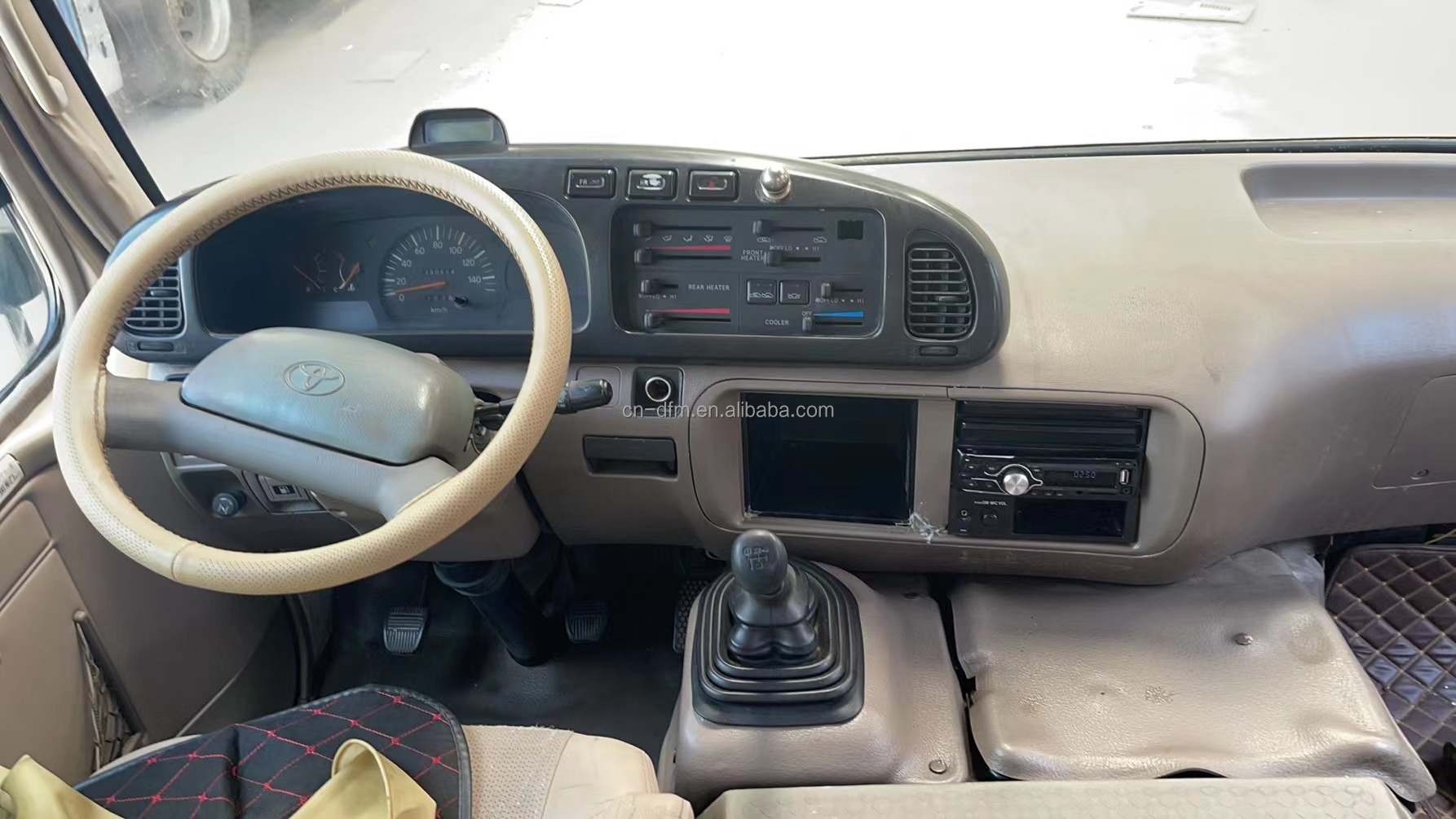 107kw Diesel Fuel Type 29 Seats Used Toyota Coaster Bus for Requirements