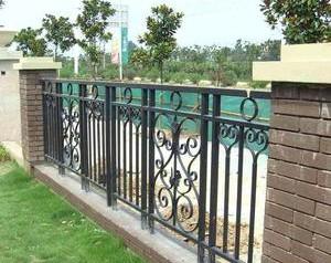 China Anti Rust Decorative Iron Fence Panels Cast Iron Railing Multi Design on sale