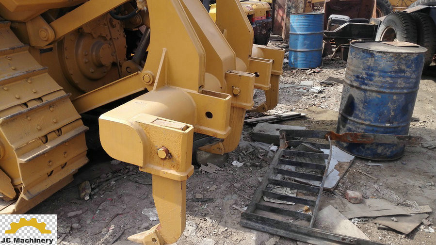 Enclosed cabin Second hand bulldozer Cat D5H with 3-shank ripper