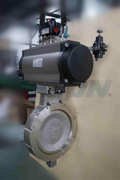 Pneumatic Bray Butterfly Valves With Switches / Solenoids & Positioners
