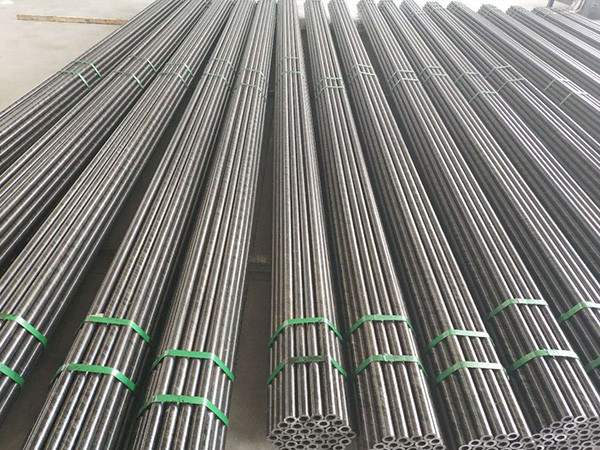 Long Precision Seamless Steel Pipe Annnealed Black Finish With ISO 9001