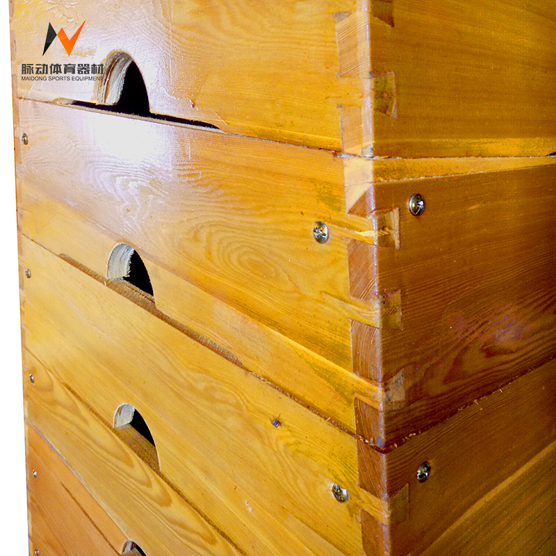 Customization-Friendly Wooden Vaulting Horse for Waterproof Performance
