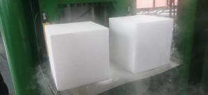 Quality Carbon Dioxide Dry Ice Cubes Maker Capsules Blocks 25kgs wholesale