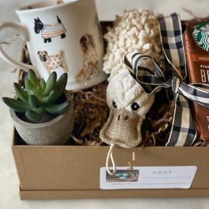 Quality Zoopollo Dog Lover Gift Box With Dog Breed Coffee Mug Squeak Toy wholesale