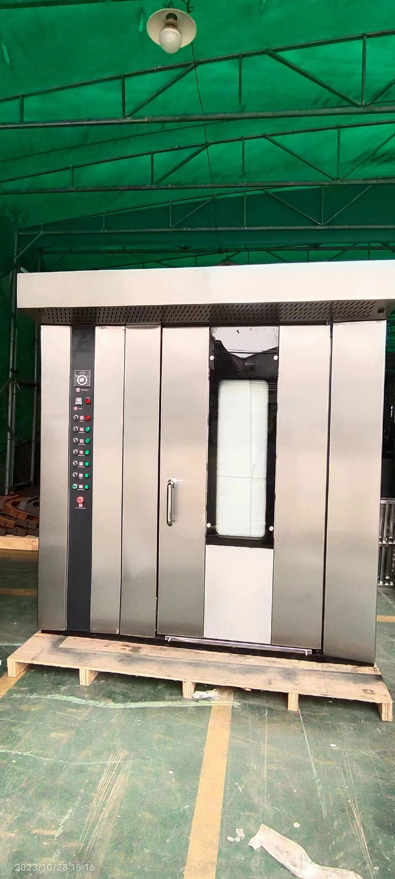 Electric Gas Diesel Oil 380V/220V 32 Trays Bakery Rotary Oven With Trays And Trollery
