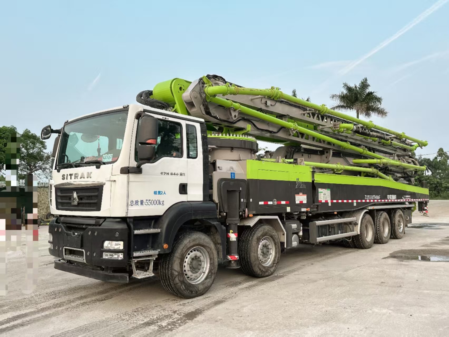 2023 Zoomlion 70m Concrete Pump Maximum Cloth Depth 63.8M for High-Rise Buildings