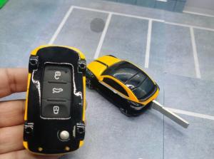 China VW Beetle DIY Car Key Cover Exclusive Design ABS Engineering Plastic Material on sale