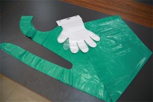 Quality Flat Pack Disposable Plastic Gloves For Kitchen Food Processing / Medical Use wholesale