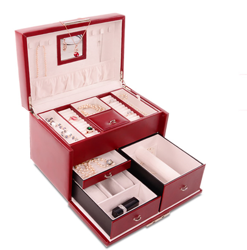 Travel Ornaments Leather Jewelry Box Lockable Square Shape Eco Friendly