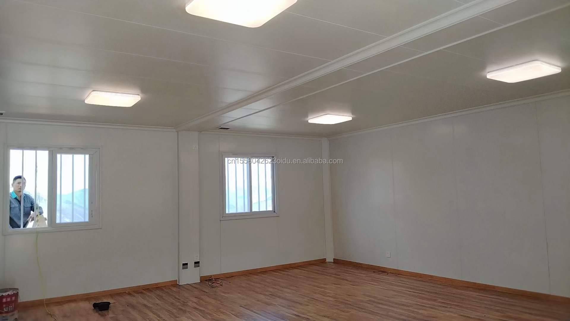 20ft/40ft Luxury Modern Wooden House Steel Structure Tiny House Senglin Foldable Holiday House with Customized Color