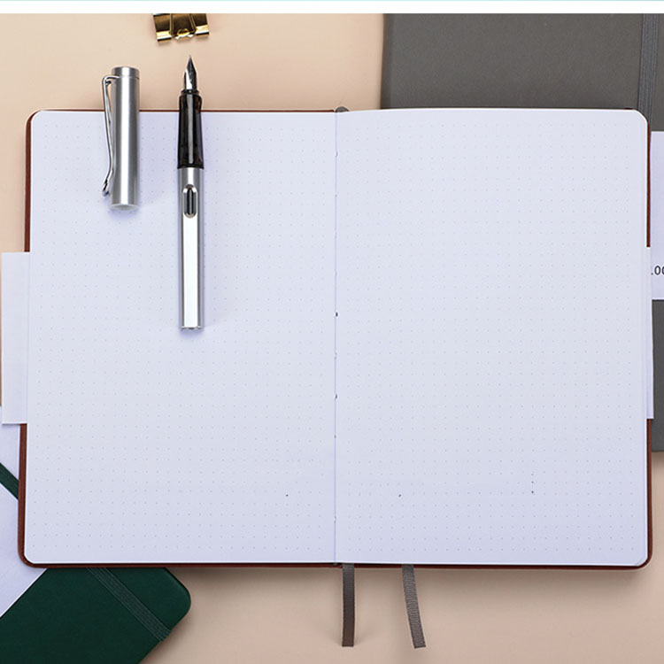 Customized Logo 2022 A5/B5/A6 Soft Cover PU Leather Girl Journal Planners and Notebooks