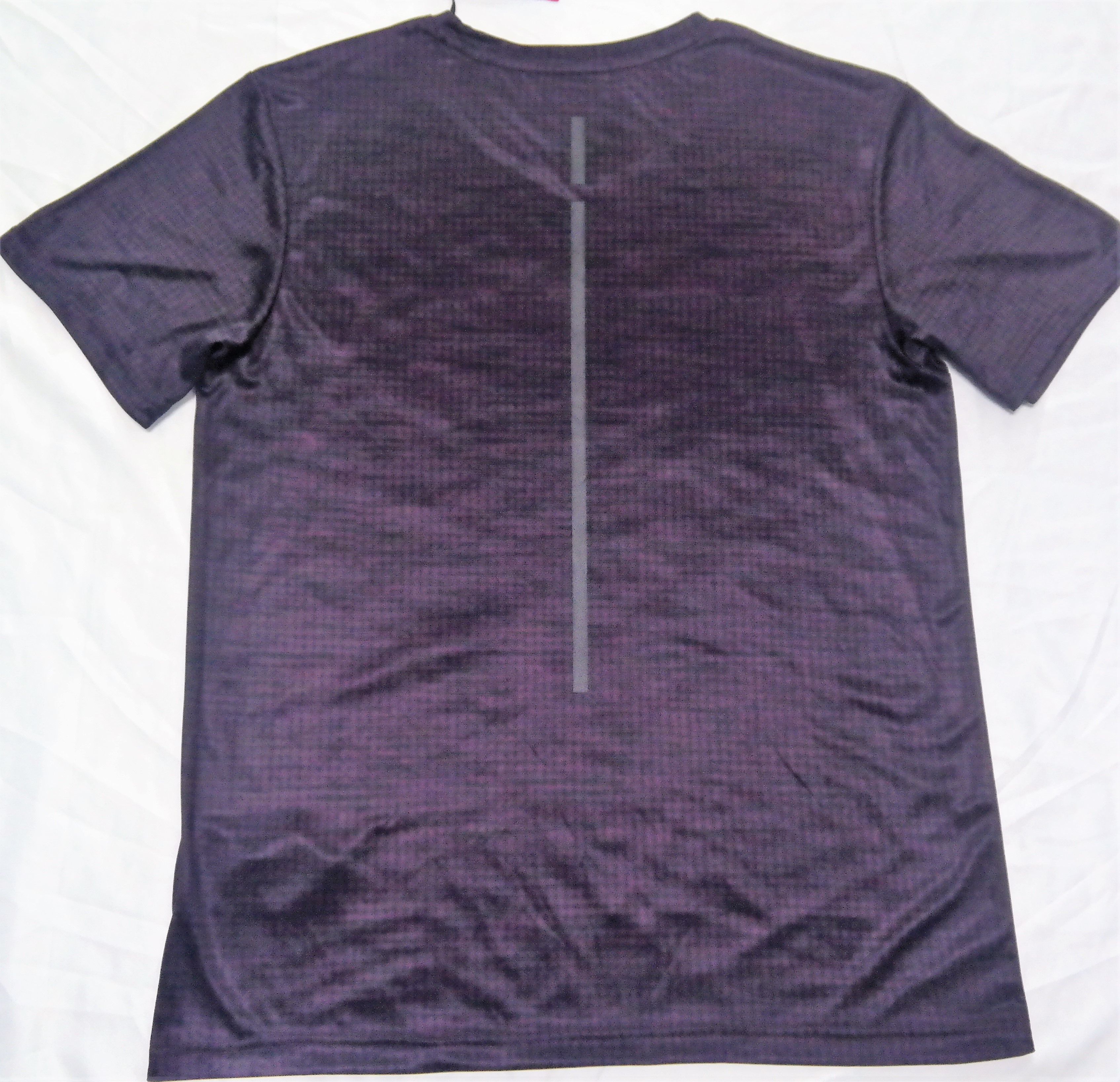 Quick Dry Various Sizes Round Neck Tee Shirts Crew Neck Half Sleeve