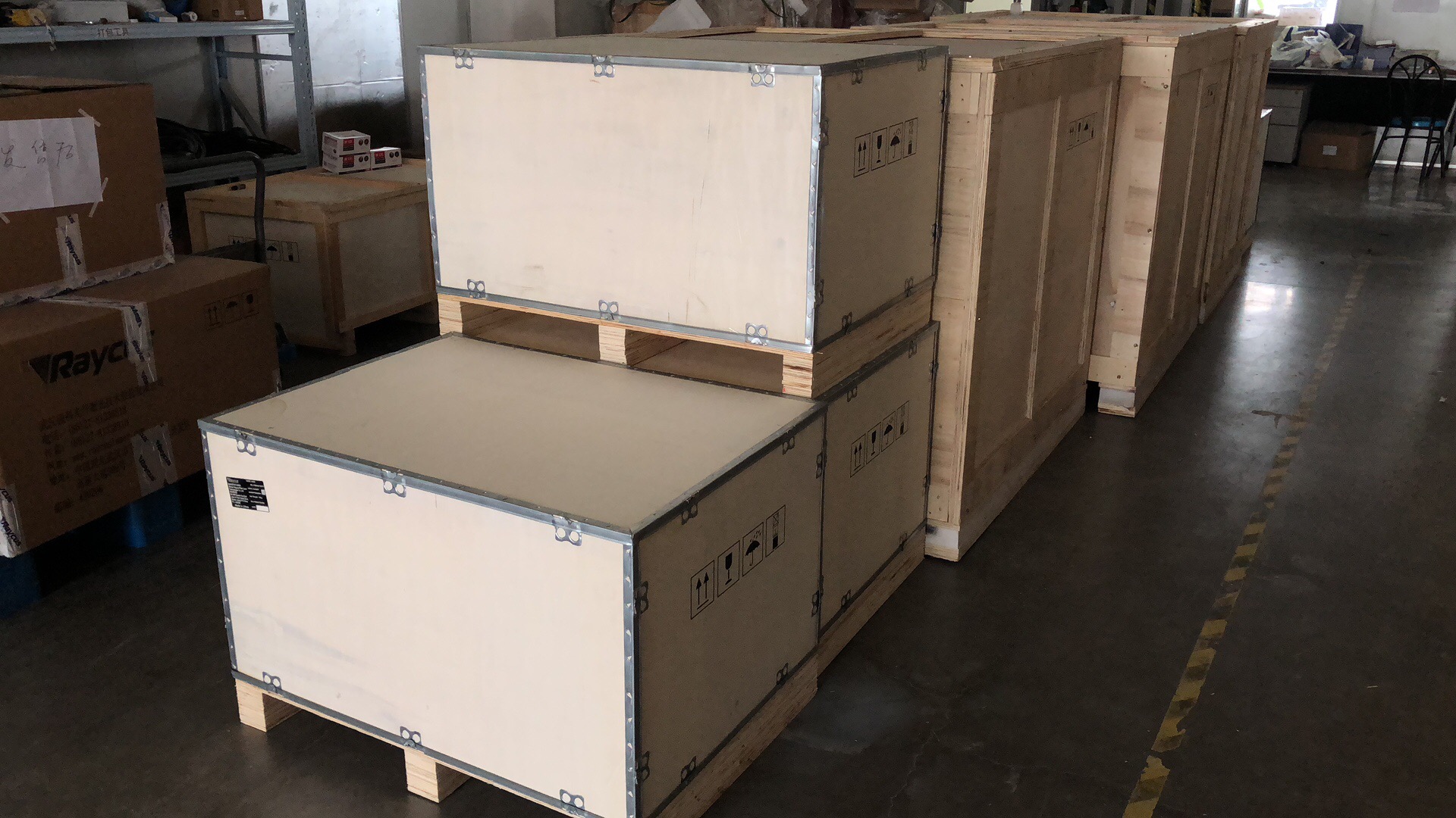 2000W Pulsed DK CW Fiber Laser Source With High Beam And Anti Reflection