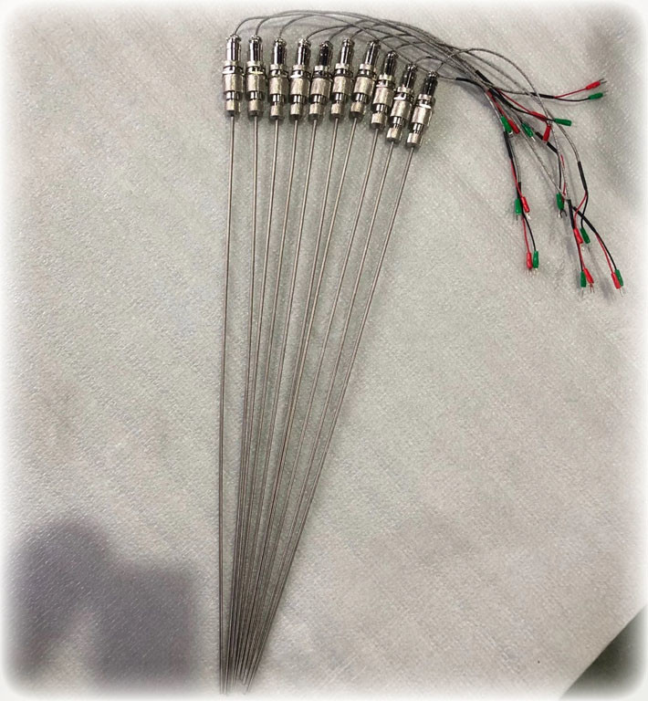 Mineral Insulated K Type Thermocouple With 2 Contacts Connector SS304 Sheath Extension Cable