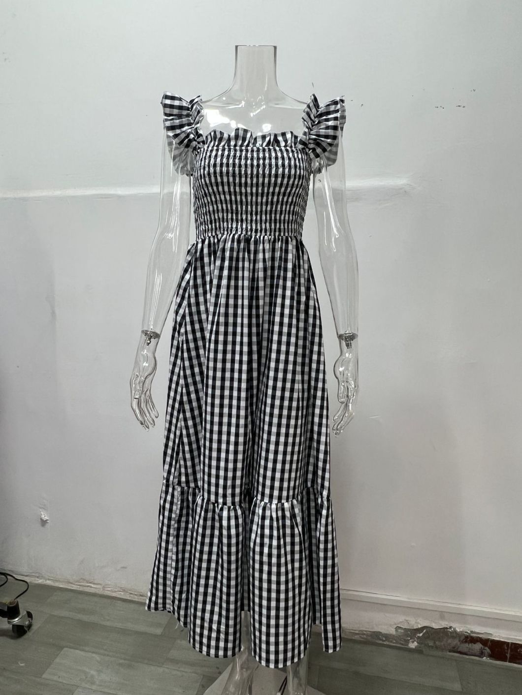 2023 Europe and The United States New Summer Women&prime;s Collage Plaid Strap Casual Swing Dress Women