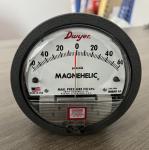 Dwyer Series 2000 Magnehelic Differential Pressure Gauge 0-60Pa