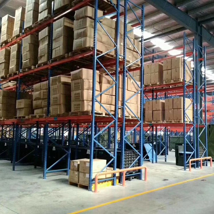 Heavy Duty Warehouse Selective Rack Handling Palletized Goods