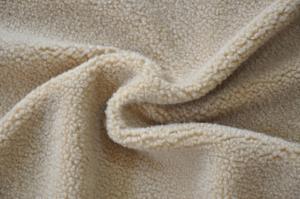 Quality faux sherpa Warp Knitted Fabric 150cm CW 100P wholesale