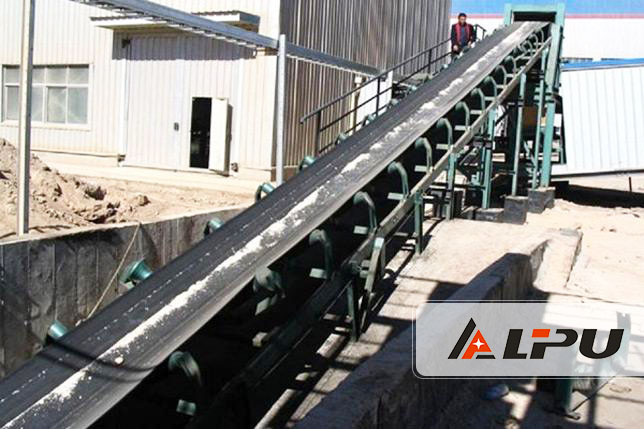 Low Energy Consumption Mining Conveyor Belt Machine , Belt Conveyor Systems