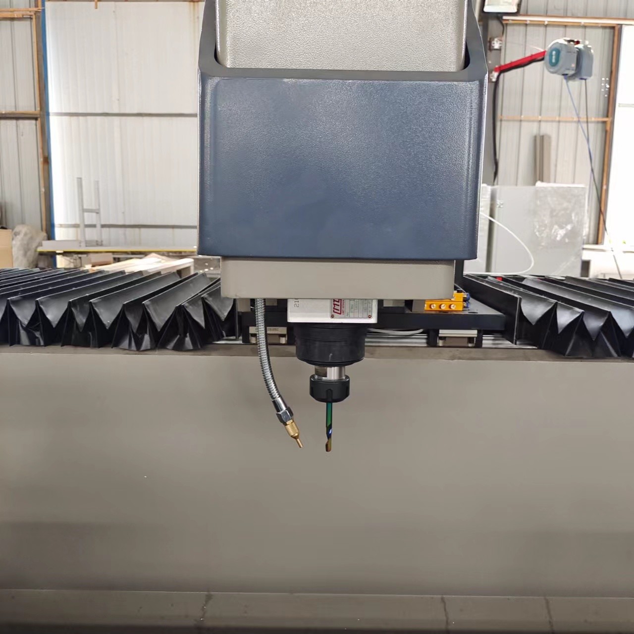 CNC Milling Aluminum Machines Automatic Aluminium Drill Hole Machine
