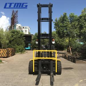 Quality Hydraulic Transmission 4 Ton Forklift Truck Diesel Power Unit With Three Mast wholesale