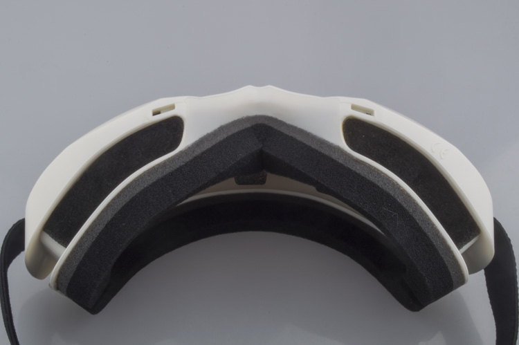 Spherical Design Ski Goggles Anti Slip Strap High Toughness Frame UV Protection