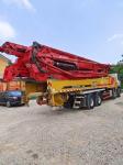 62m Used Concrete Pump Truck for Construction Machine 44000kgs Vibrating