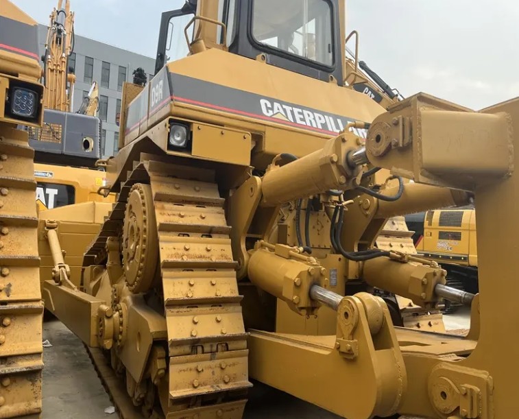 Japan Imported Caterpillar D9R Bulldozer Japan Original Cat D9n D8r Used Bulldozers For Sale
