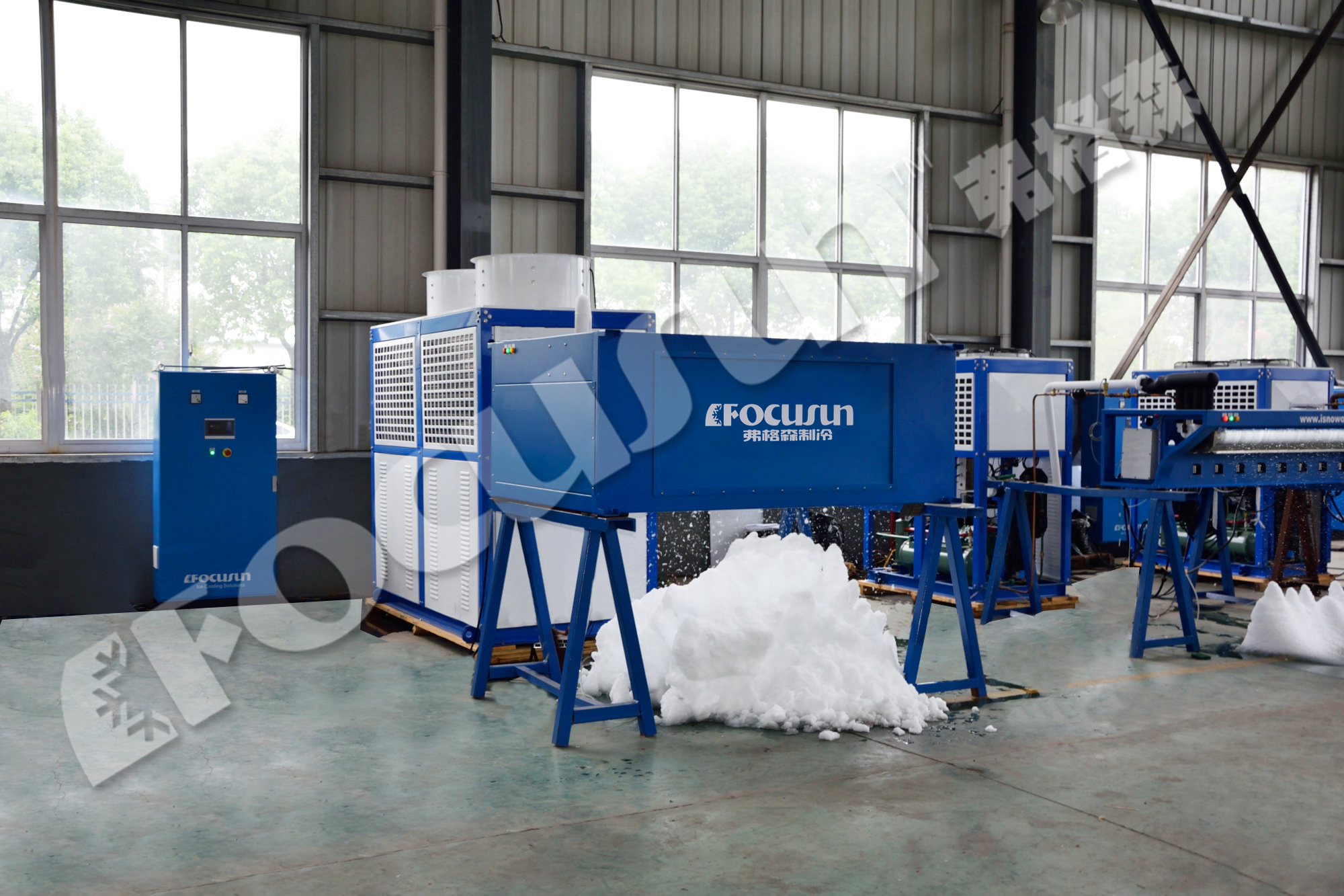 270 KG Snow Falling Machine for Spa Party Year Christmas Affordable and Versatile