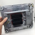 VOE60100000 EC220D EC200D Excavator ECU Engine Controller 60100000