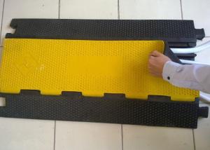 Quality Flexible Rubber 3 Channel Cable 7 Kg Driveway Speed Bumps wholesale