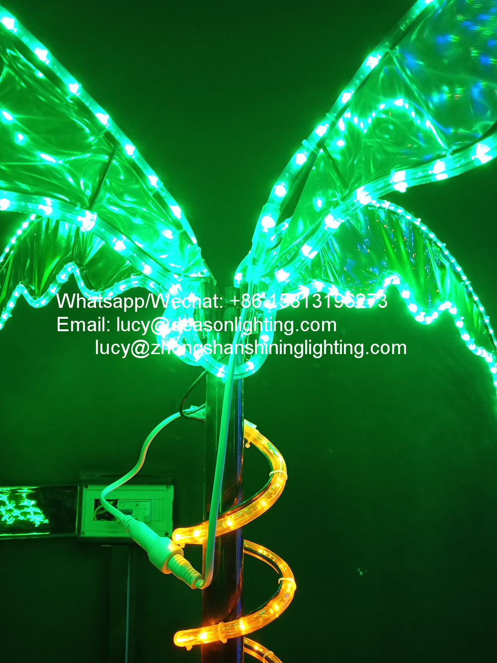Led rope light palm tree