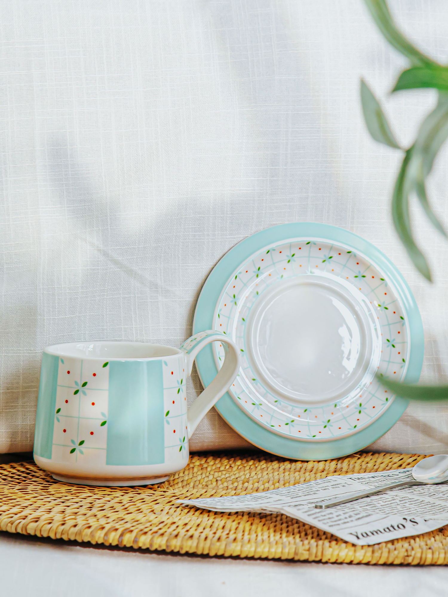 Simple Blue Ceramic Cup And Saucer Set For Cappuccino Or Tea In Europe Design