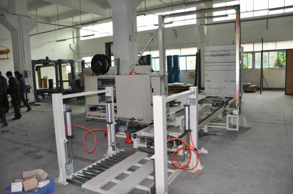 1800 X 1850 Arch Size Pallet Strapping Equipment , 220V Automatic Pallet