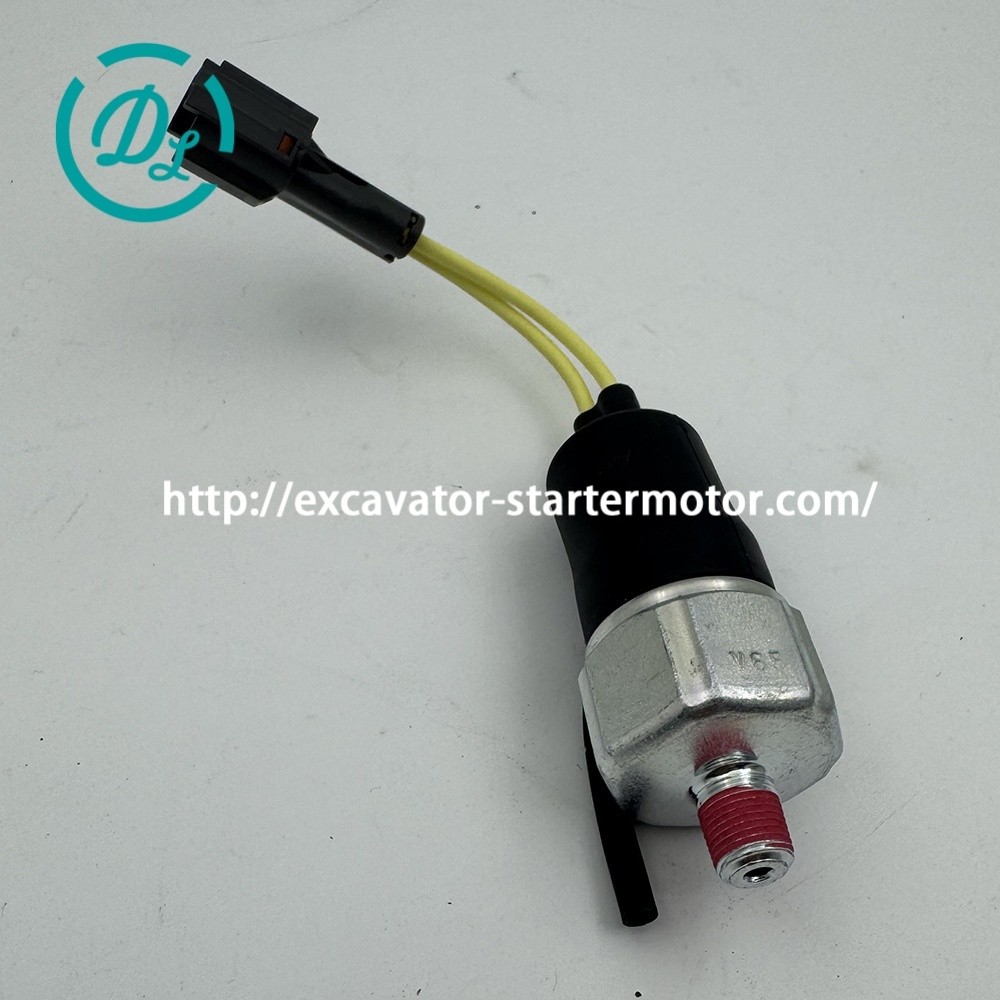 Oil Pressure Sensor 1-82410170-1 1-82410142-0 Engine Part 4BG1