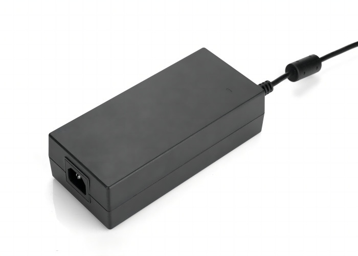 65W Skinny Desktop Ac Dc Power Adapter Black CE/FCC/RoHS Cert 3.42A Output 100-240V Input 1.5m Cable