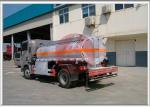 Light Chassis Fuel Oil Truck , Heacy Duty Fuel Transport Trucks Single Cabin