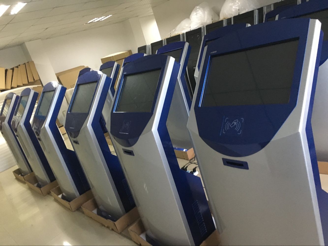 Bank LCD Central Display Ticket Number Queue System Integrated Customer Satisfaction System